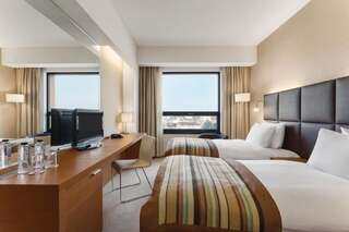 Отель Ramada by Wyndham Oradea Орадя Business Twin Room with Spa included-1